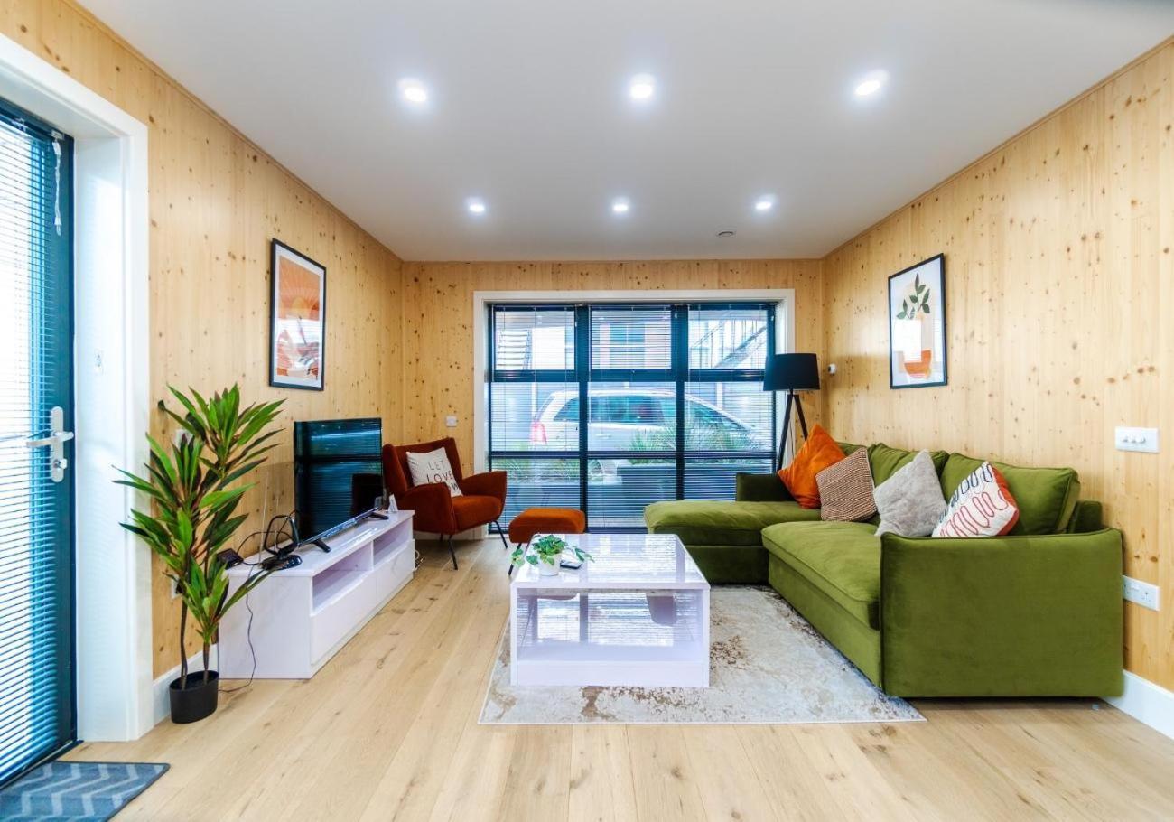 Mews 1 With Free Parking - By My Getaways